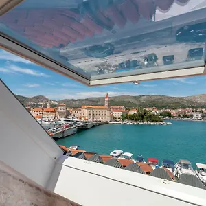 Guest house Providenca, Trogir